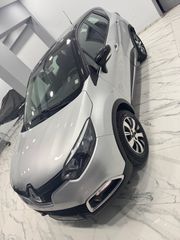 Renault Captur 2016-thumb-16