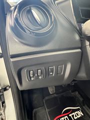 Renault Captur 2016-thumb-21
