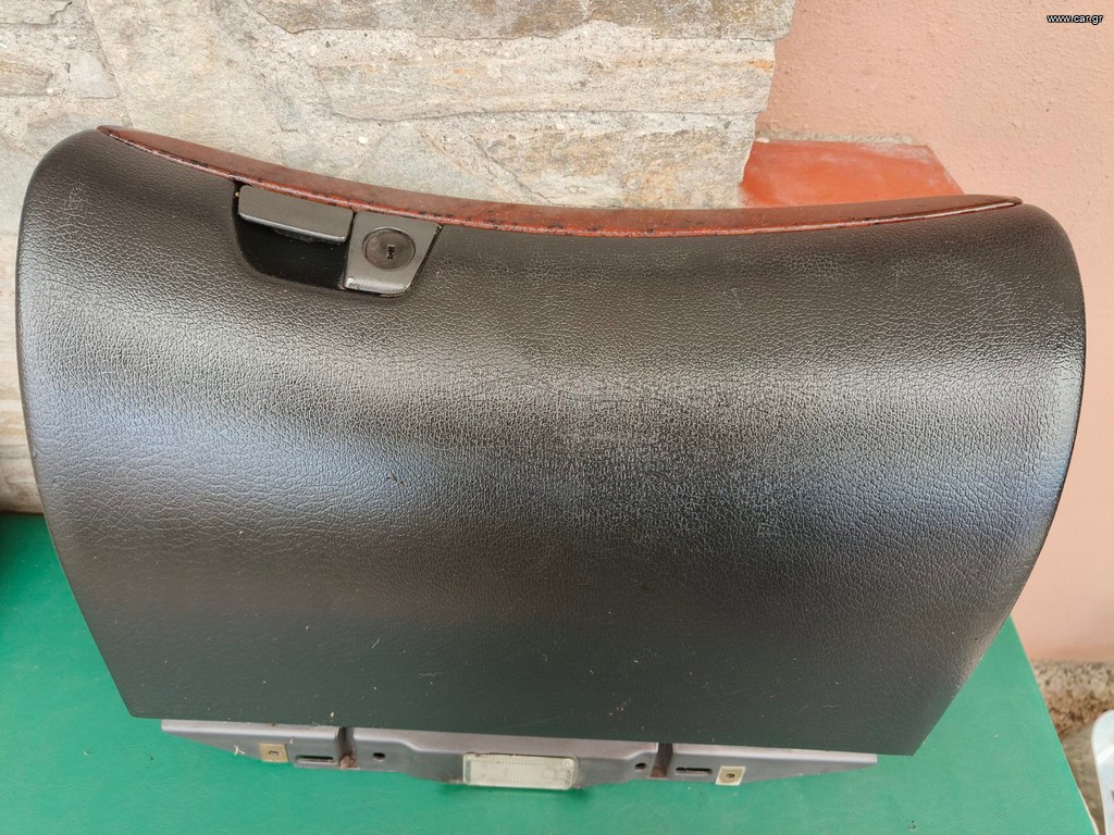 S60 - ΝΤΟΥΛΑΠΑΚΙ ΣΥΝΟΔΗΓΟΥ  8650374