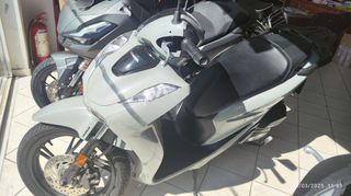 Honda SH 150i 2024