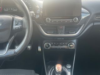 Ford Fiesta 2018 ST-LINE-thumb-13
