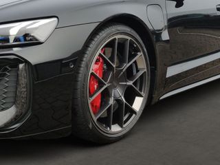 Audi RS e-tron GT 2025 PERFORMANCE-thumb-3