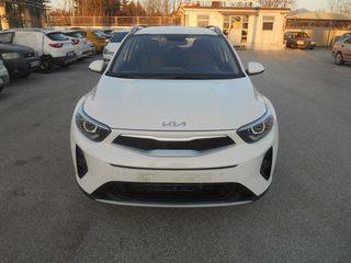 Kia Stonic 2023-thumb-1