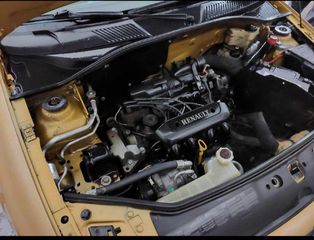 Renault Clio 2001-thumb-8