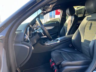 Mercedes-Benz C 200 2020 AMG LINE-thumb-32