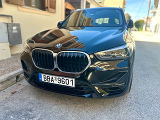 Bmw X1 2021 XDRIVE25E SPORT LINE ACC, HUD, PANORAMA, LED-thumb-1