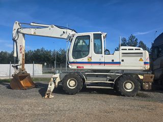 Εκσκαφέας Με Λάστιχα Liebherr 2008 904
