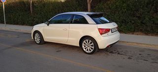 Audi A1 2011 TFSI-thumb-3