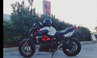 Aprilia Shiver 900 2019 eg
