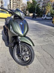 Piaggio Beverly 310 2026 BEVERLY 310-thumb-1