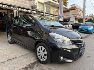 Toyota Yaris 2013-thumb-2
