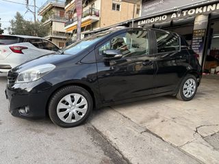 Toyota Yaris 2013-thumb-37