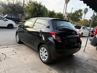 Toyota Yaris 2013-thumb-41