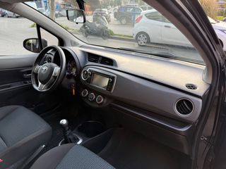 Toyota Yaris 2013-thumb-14