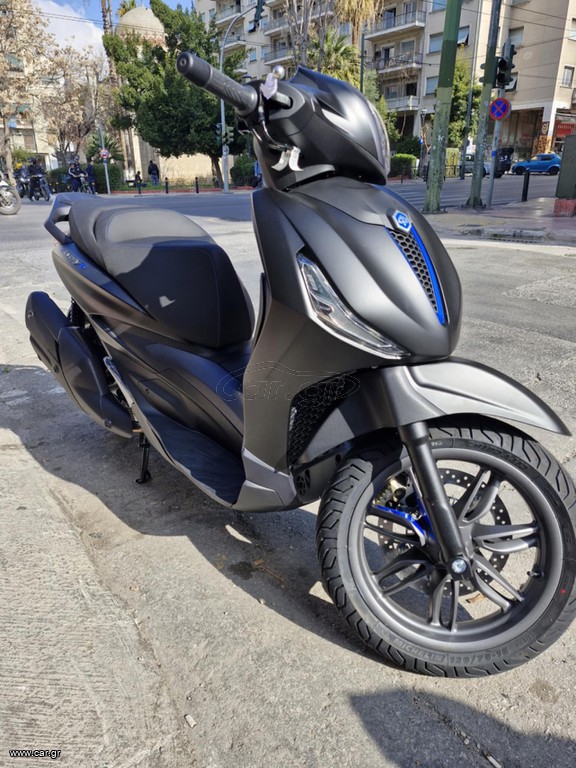 Piaggio Beverly 400 2026 400