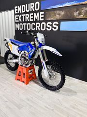 Husqvarna FE 250 2025 FE 250 HERITAGE-thumb-3