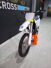 Husqvarna FC 250 2025 FC 250-thumb-1