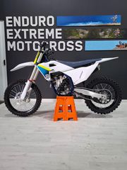 Husqvarna FC 250 2025 FC 250-thumb-3
