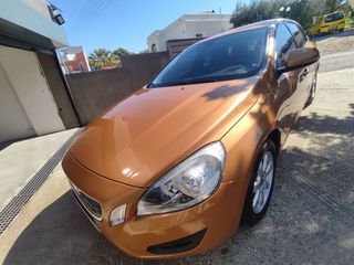 Volvo V60 2011 Kinetic T3