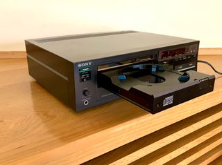 SONY CDP-101 CD-Player