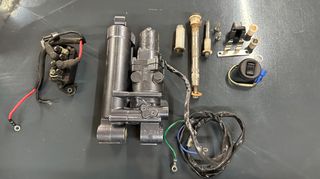 Power trim Yamaha F25