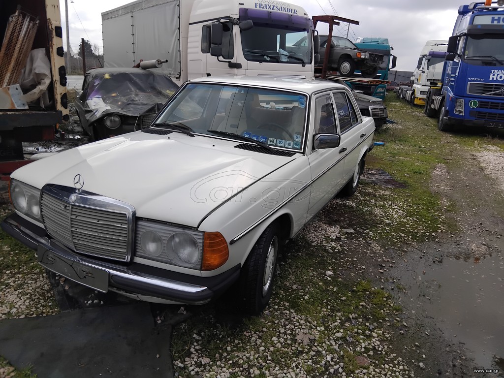 Mercedes-Benz E 240 1982