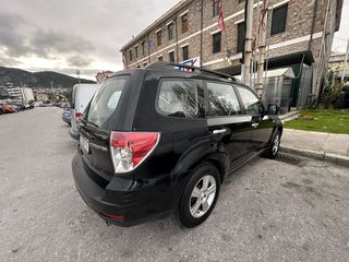 Subaru Forester 2008-thumb-1