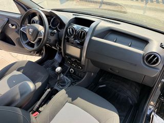 Dacia Duster 2017 PRESTIGE 4X4-thumb-12