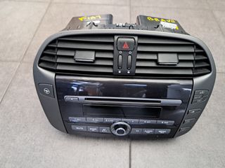 Fiat Bravo 2007-2014 πλαίσιο με radio alarm αεραγωγούς