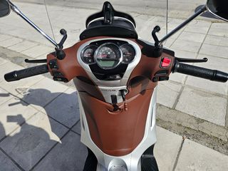 Piaggio Beverly 300 2016 ΑΡΙΣΤΗ ΚΑΤΑΣΤΑΣΗ!!-thumb-14