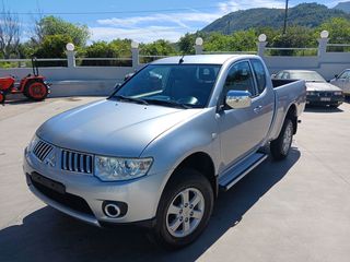 Mitsubishi L200 2013