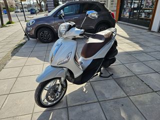 Piaggio Beverly 350 2020 ABS-ASR-thumb-5