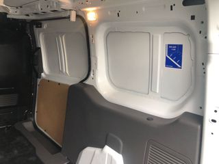 Ford Transit 2021-thumb-14