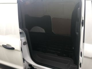 Ford Transit 2021-thumb-16