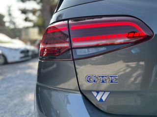 Volkswagen Golf 2018 *GTE DSG*204ps*Plug in*-thumb-13