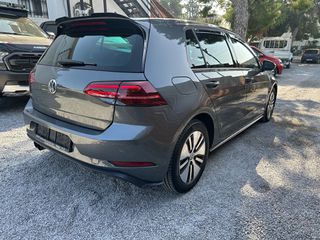 Volkswagen Golf 2018 *GTE DSG*204ps*Plug in*-thumb-8