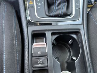 Volkswagen Golf 2018 *GTE DSG*204ps*Plug in*-thumb-24