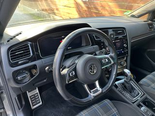 Volkswagen Golf 2018 *GTE DSG*204ps*Plug in*-thumb-15