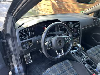 Volkswagen Golf 2018 *GTE DSG*204ps*Plug in*-thumb-14