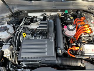 Volkswagen Golf 2018 *GTE DSG*204ps*Plug in*-thumb-38