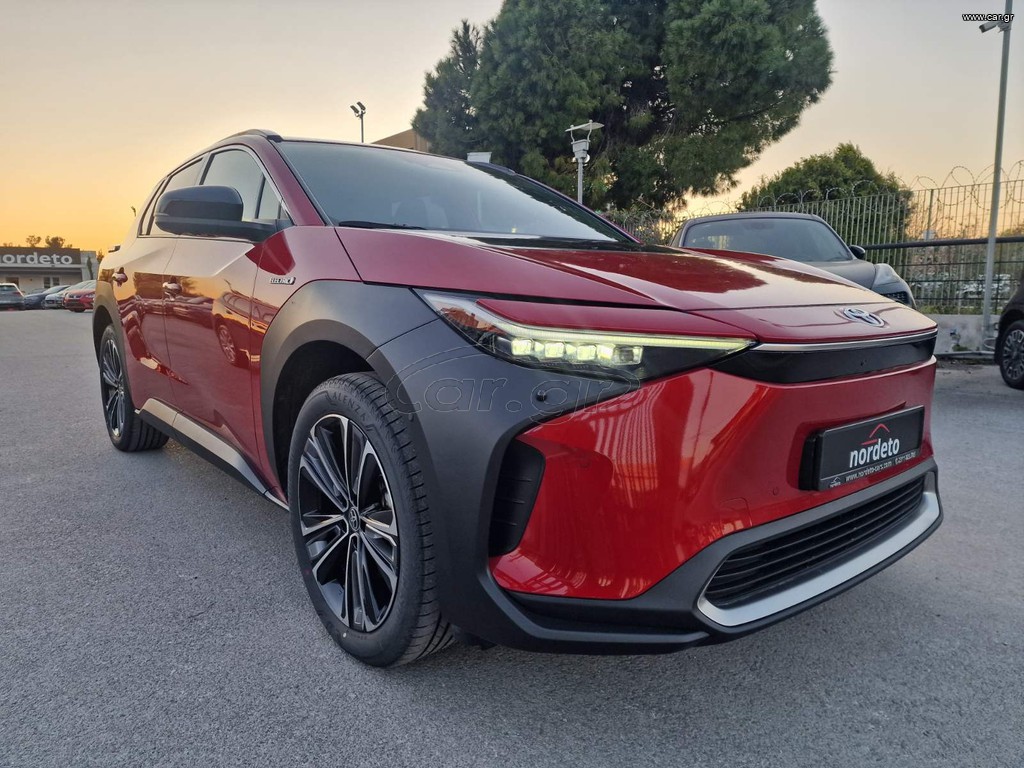 Toyota bZ4X 2023 4x4/ ΜΟΝΟ 8000 ΧΛΜ/ΕΓΓΥΗΣΗ