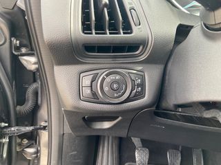Ford B-Max 2016-thumb-14