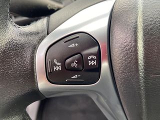 Ford B-Max 2016-thumb-20