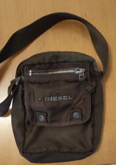 Γνήσιο Diesel τσαντάκι 25 x 20cm με λουράκι ώμου-χιαστί