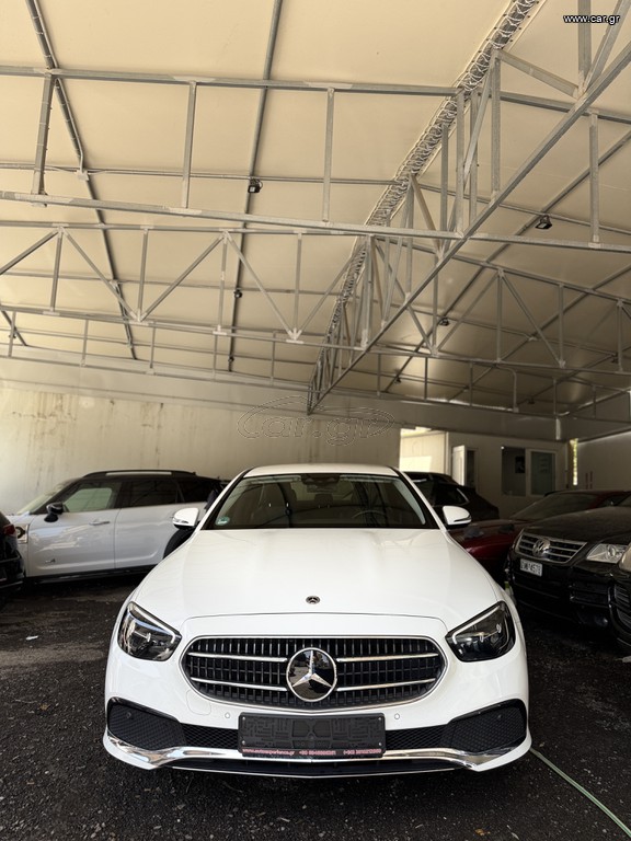 Mercedes-Benz E 300 2022 de