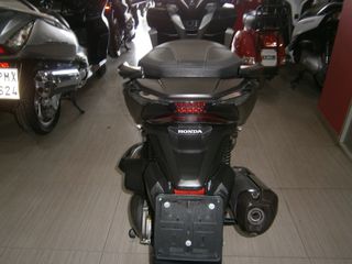 Honda Forza 300 2019-thumb-3