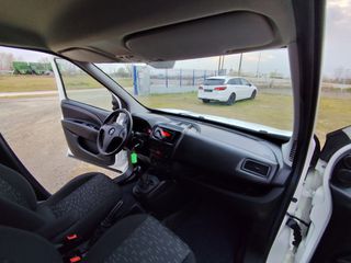 Κλούβα Opel 2017 Combo*LONG 2*ΠΛΑΙΝΗ*SORTIMO ΡΑΦΙΑΣΥΡΤΑΡΙΑ*ΓΡΑΜΜΑΤΙΑ*ΠΡΟΣΦΟΡΑ-thumb-57