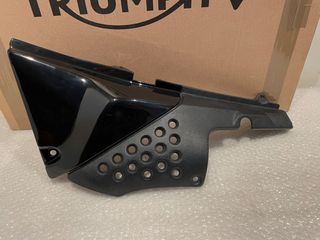 Triumph rear side panel lh TIGER 885 carbs πλαϊνό καπάκι ουράς Τ2304503-PG