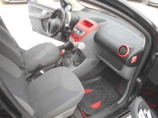 Peugeot 107 2008-thumb-10