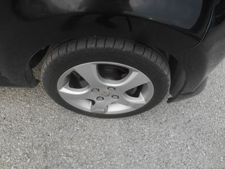 Peugeot 107 2008-thumb-12